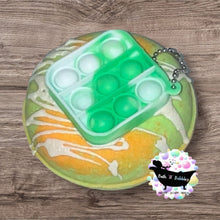 Load image into Gallery viewer, Pop-It Doughnut Bath Bombs