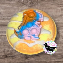 Load image into Gallery viewer, Pop-It Doughnut Bath Bombs