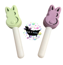 Load image into Gallery viewer, Peep Bunny Bath Bomb Wands