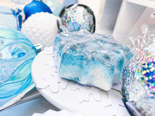 Load image into Gallery viewer, Frozen Snowflake