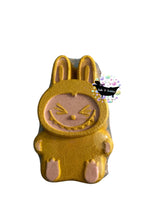 Load image into Gallery viewer, Labuba Toy surprise bath Bombs