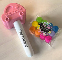 Load image into Gallery viewer, Broom Car Bath Bomb Wands