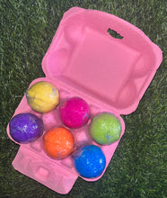 Load image into Gallery viewer, Easter Egg Cartons Plus a FREE BENNY THE BUNNY BATH BOMB